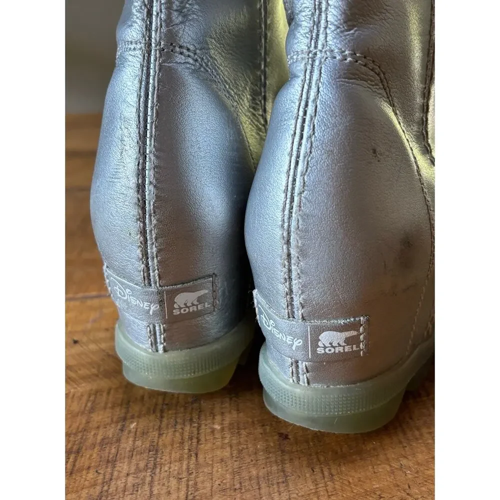 Sorel Joan of Arctic x Disney Frozen Wedge Boots Girls Size‎ 4 Silver Boots